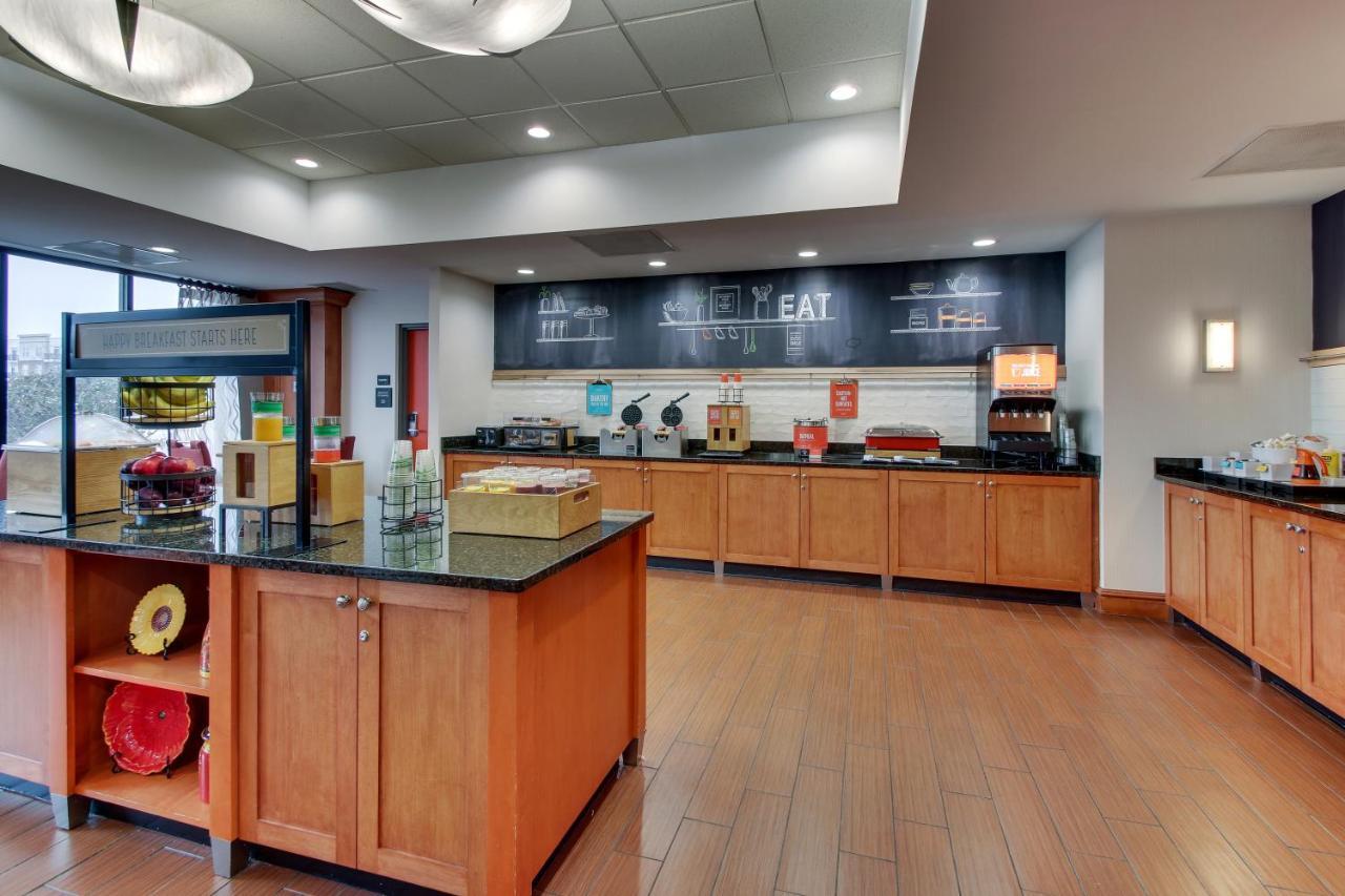 Hampton Inn Indianapolis/Carmel Ngoại thất bức ảnh